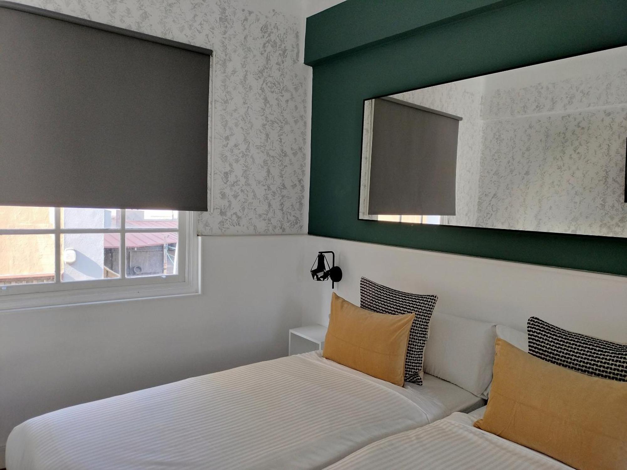 Room27- Center Bed & Breakfast